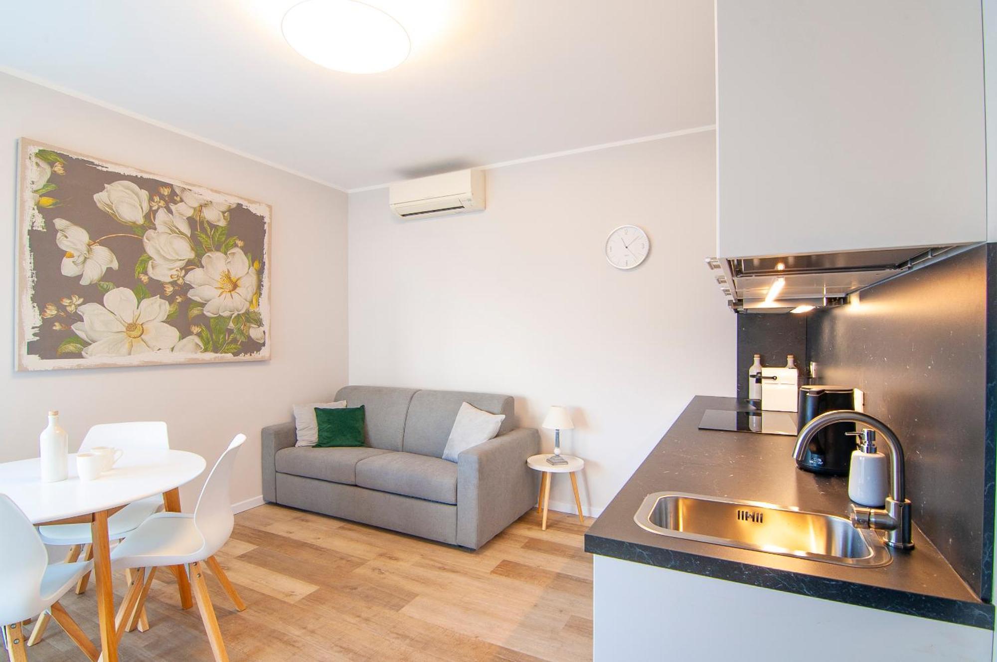 Sangiohouse - Parking & Wifi Apartment เวโรนา ภายนอก รูปภาพ